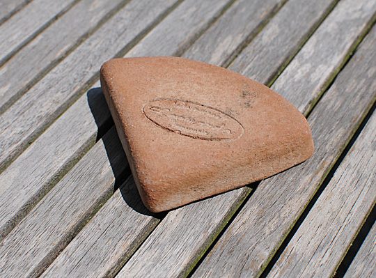 Terracotta voetje piedino tozetto