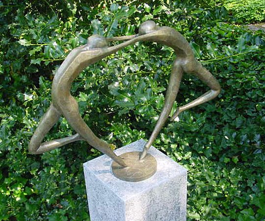 Bronzen beeld abstract danspaar