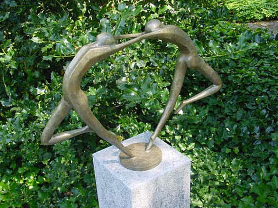 Bronzen beeld abstract danspaar