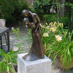 Bronzen beeld dansend paar, donkerbrons