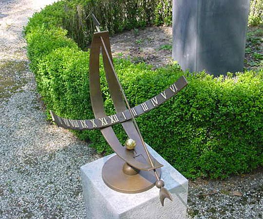 Bronzen zonnewijzer