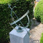 Bronzen zonnewijzer